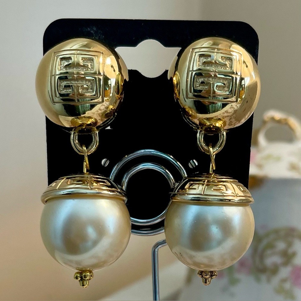 VINTAGE GIVENCHY GOLD TONE AND FAUX PEARL CLIP-ON STATEMENT EARRINGS RARE